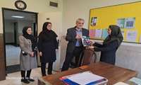 اهدای تندیس جوانی جمعیت با شعار ایران جوان بمان 